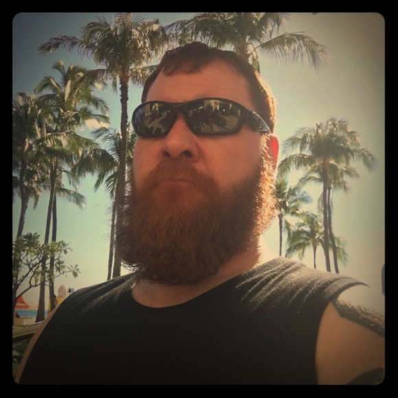 Meet your Posher, Paul - Picture 1 of 7